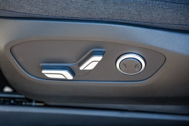 New 2026 Hyundai Ioniq 9 SE w/ Tow & Go Package image 25