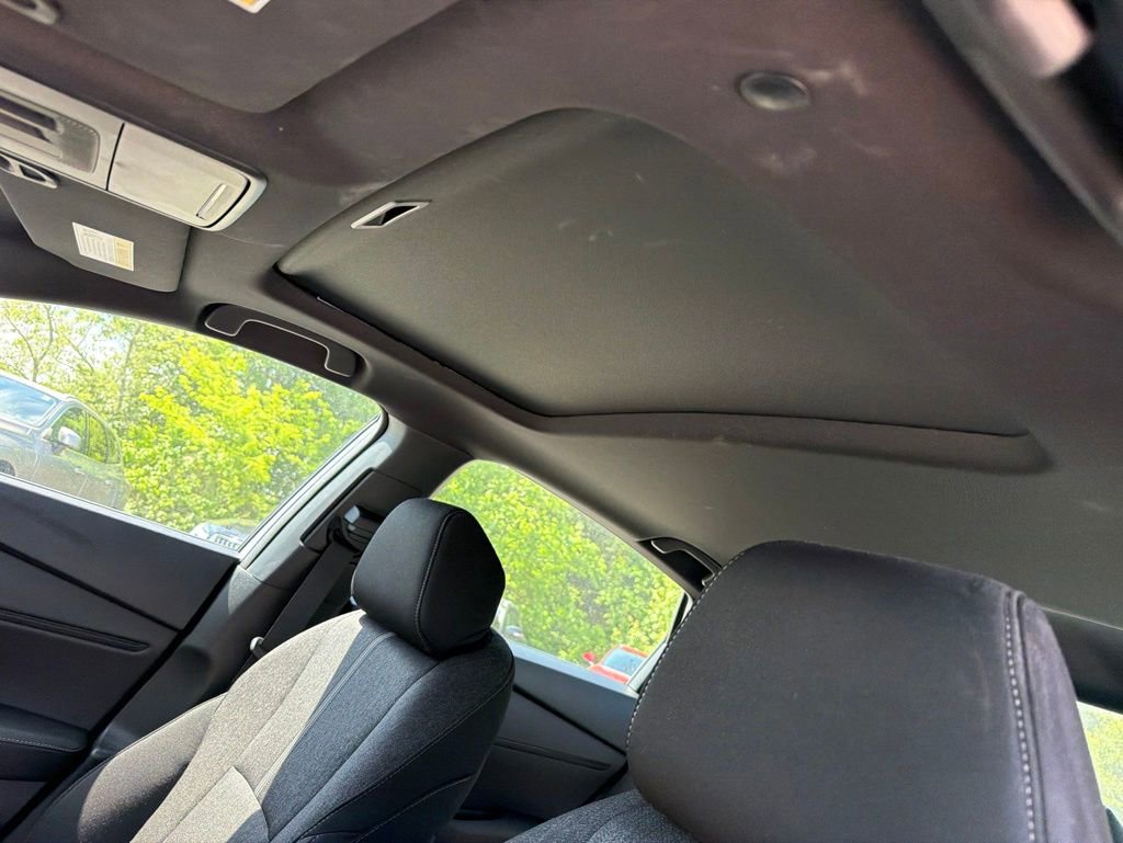 Used 2024 Honda Accord Sport image 8