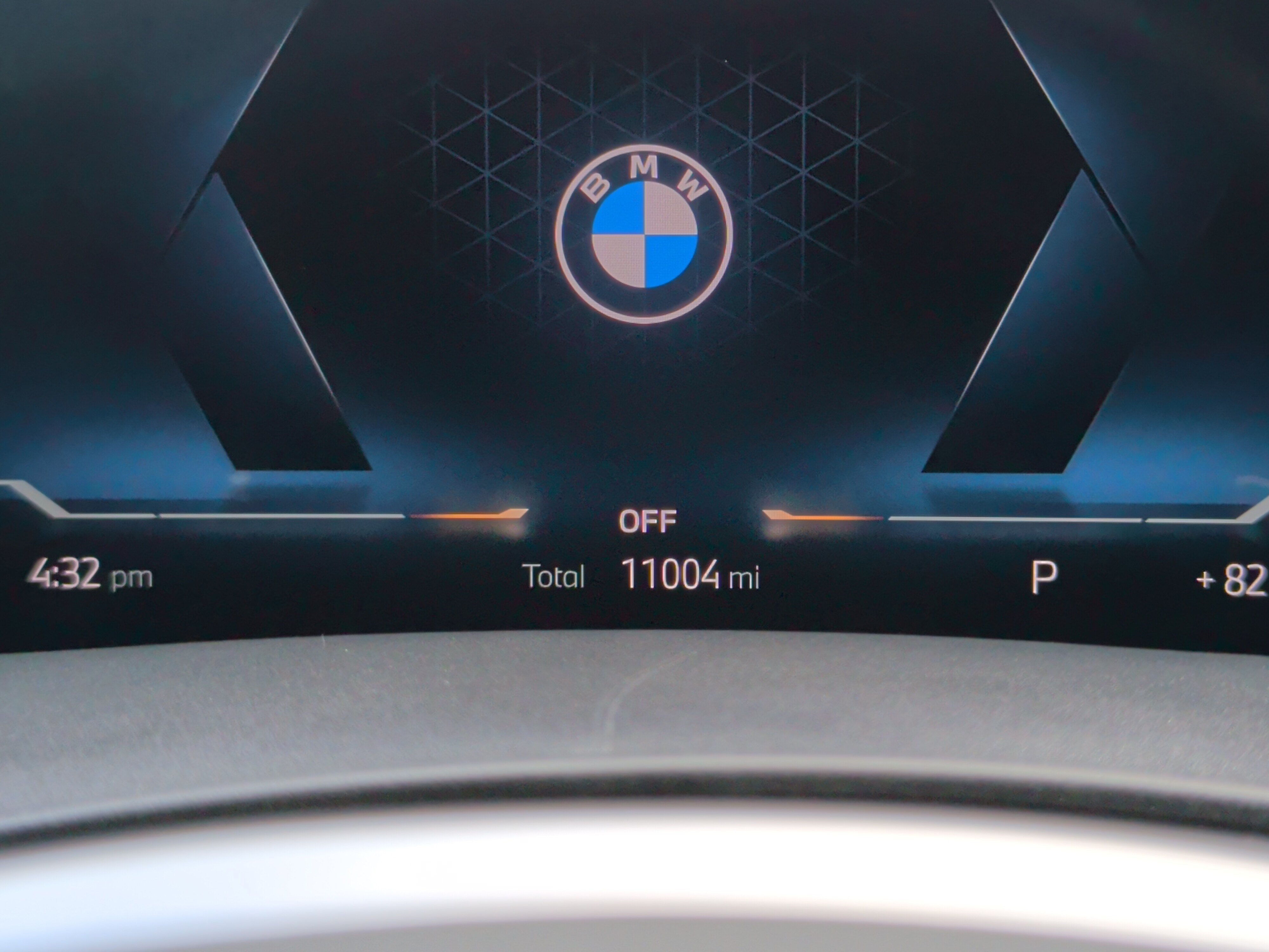 Certified 2026 BMW X6 xDrive40i AWD/4WD image 15