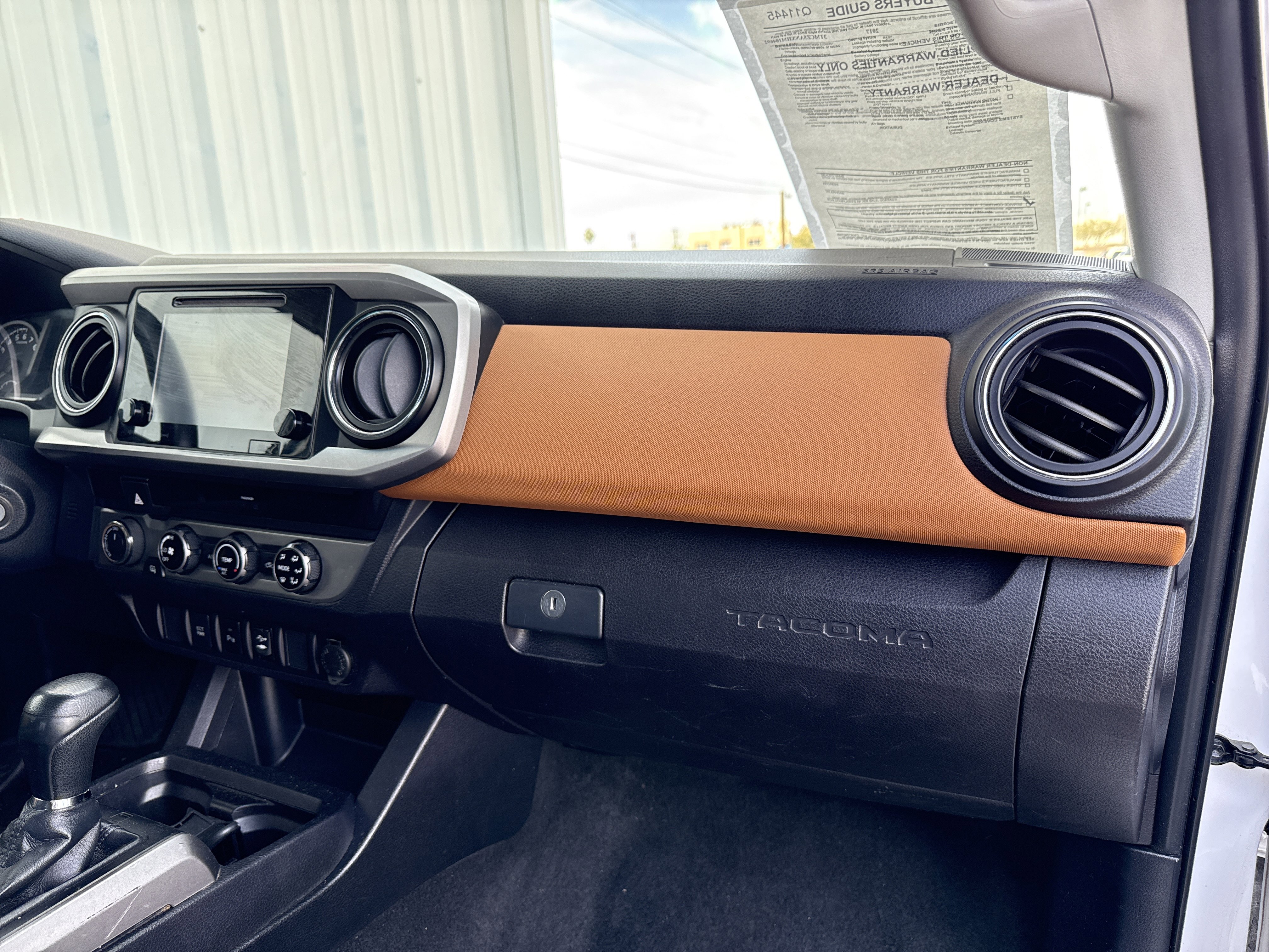 Used 2017 Toyota Tacoma SR5 w/ Tow Package image 31