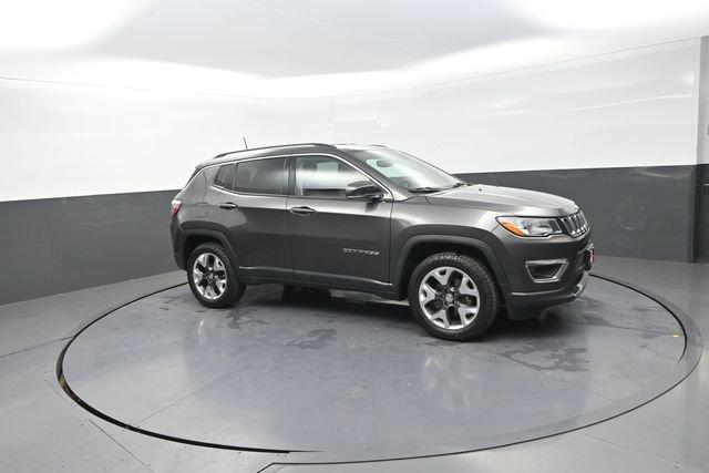 Used 2021 Jeep Compass Limited image 16