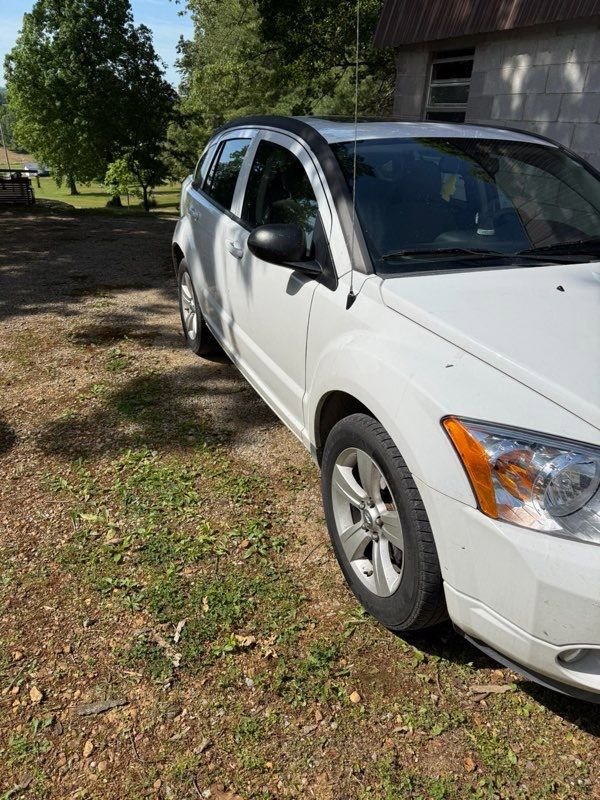 Used 2011 Dodge Caliber Mainstreet FWD image 3