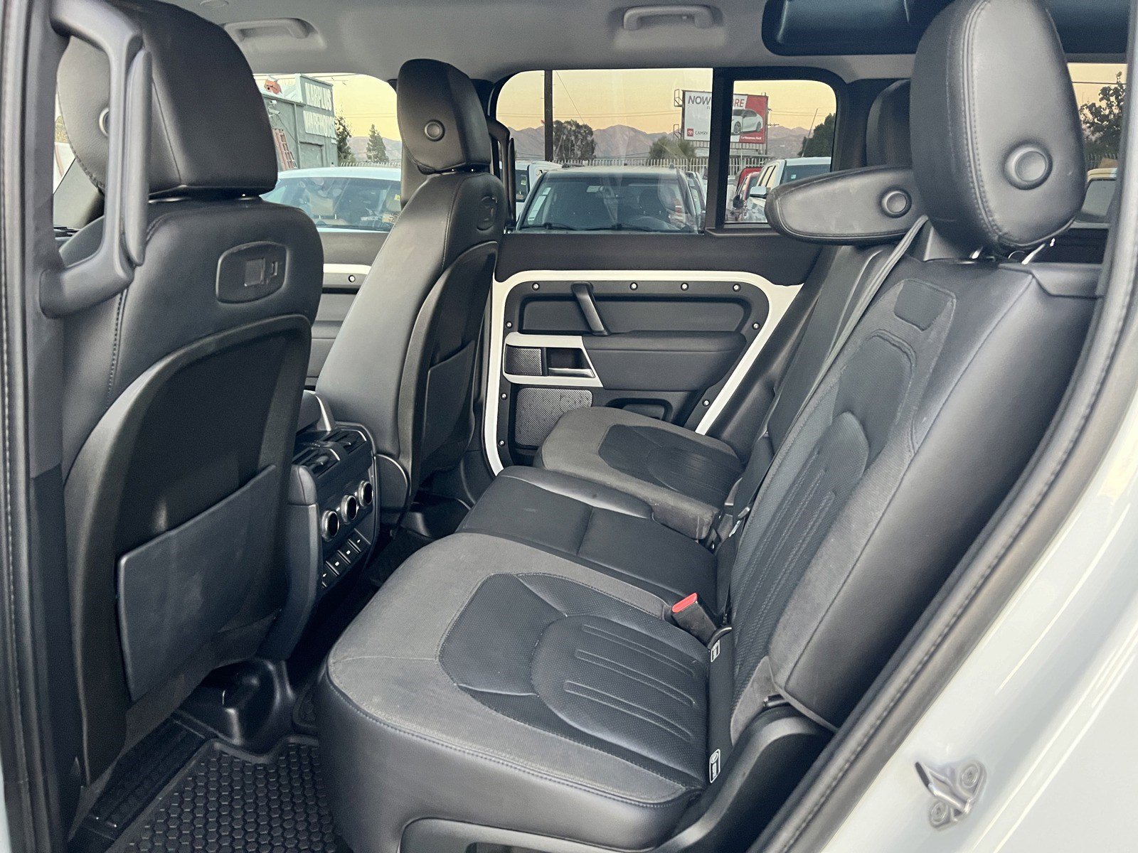 Used 2020 Land Rover Defender 110 S AWD/4WD image 17