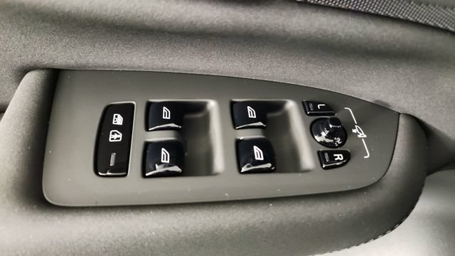 New 2026 Volvo XC90 B6 Ultra w/ Protection Package AWD/4WD image 10