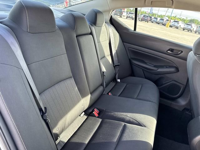 Used 2025 Nissan Altima 2.5 SV FWD image 21