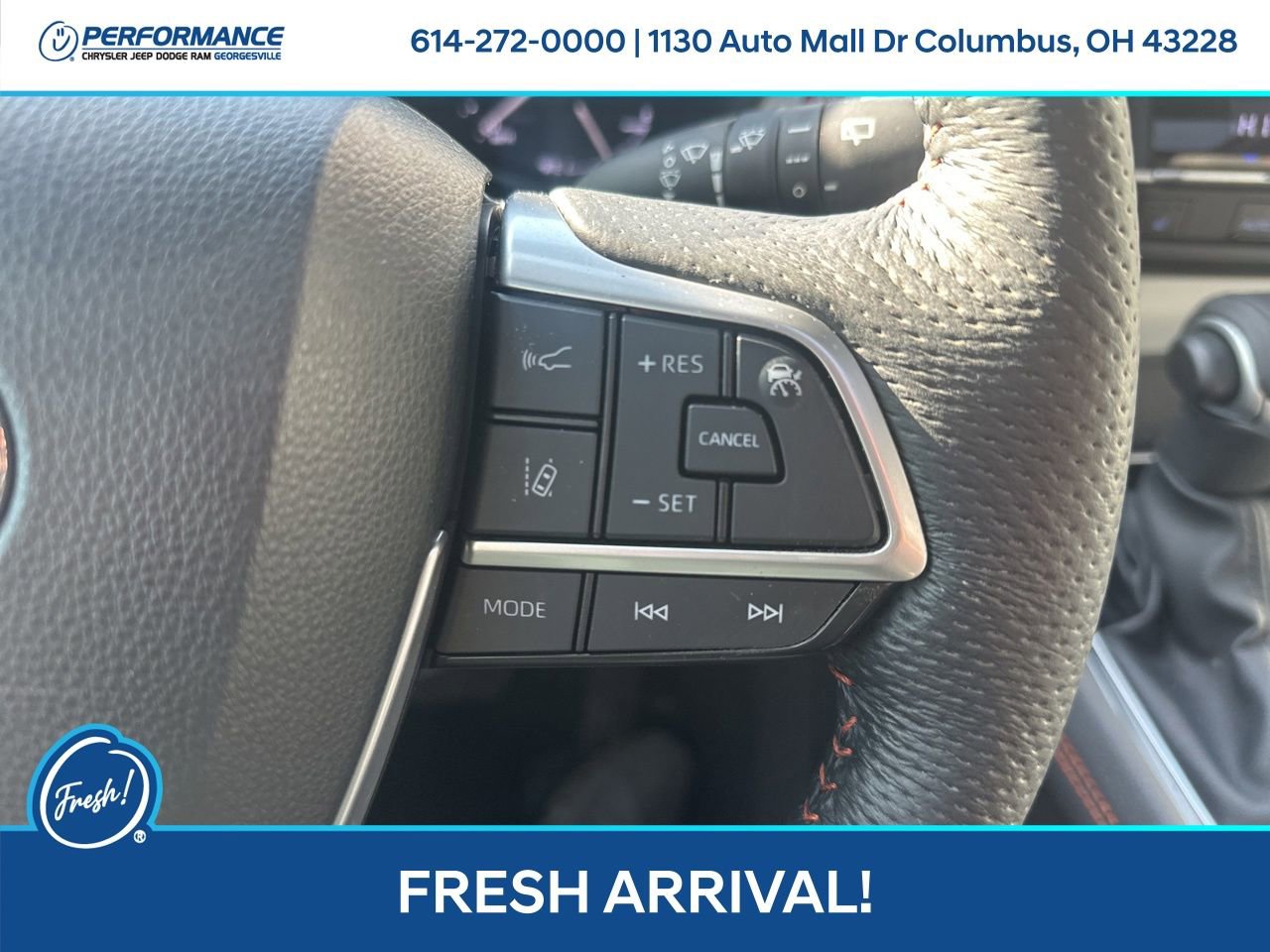 Used 2024 Toyota Sienna XSE image 24