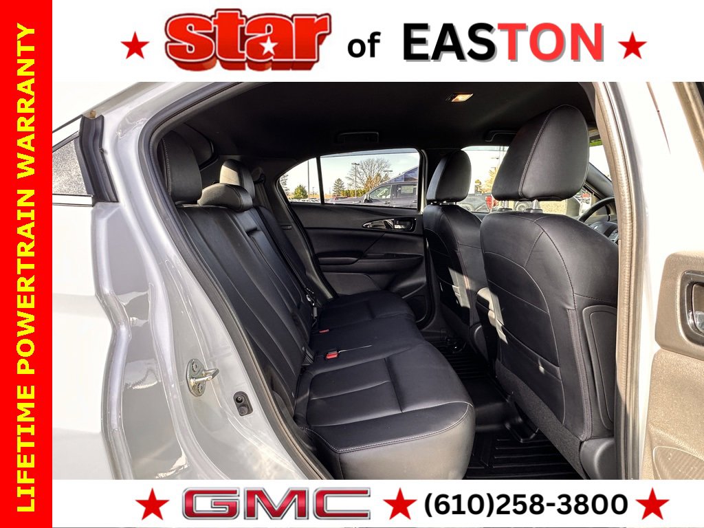 Used 2023 Mitsubishi Eclipse Cross SEL image 12