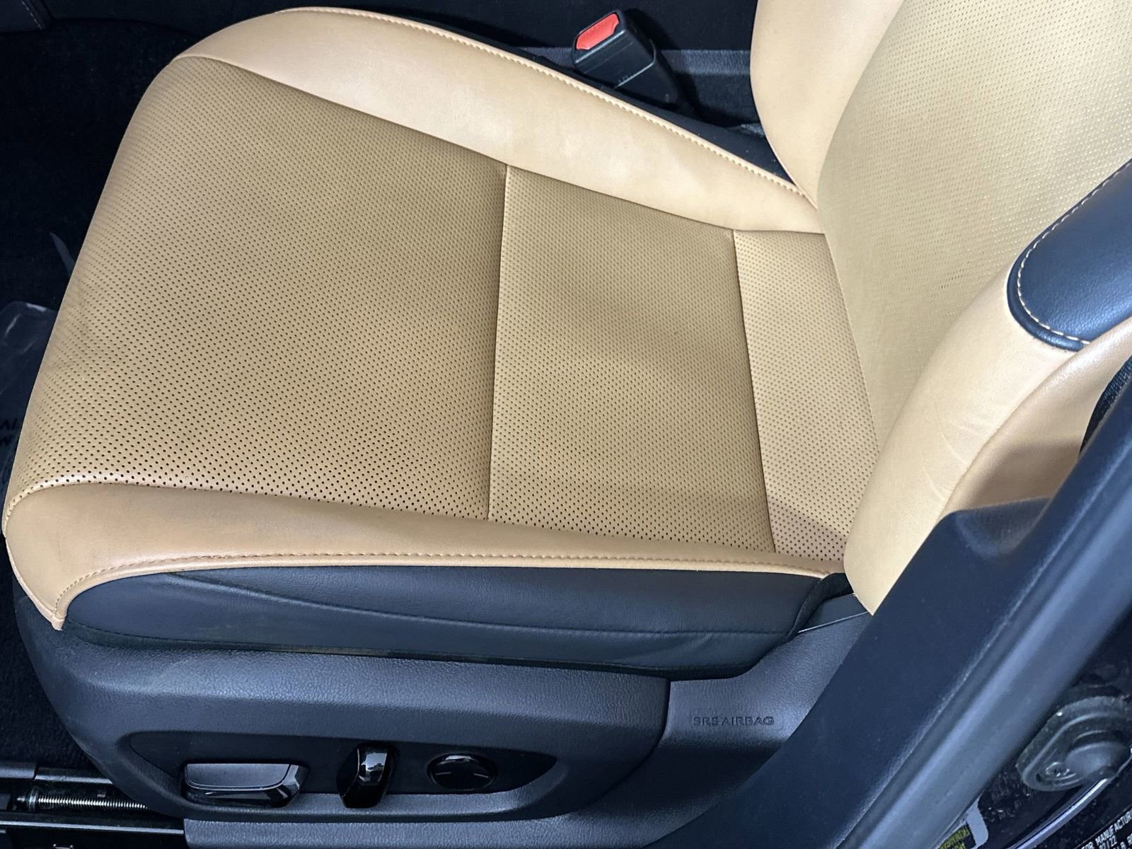 Used 2022 Lexus ES 350 w/ Premium Package image 16