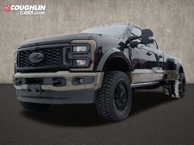 New 2026 Ford F450 King Ranch w/ FX4 Off-Road Package image 3