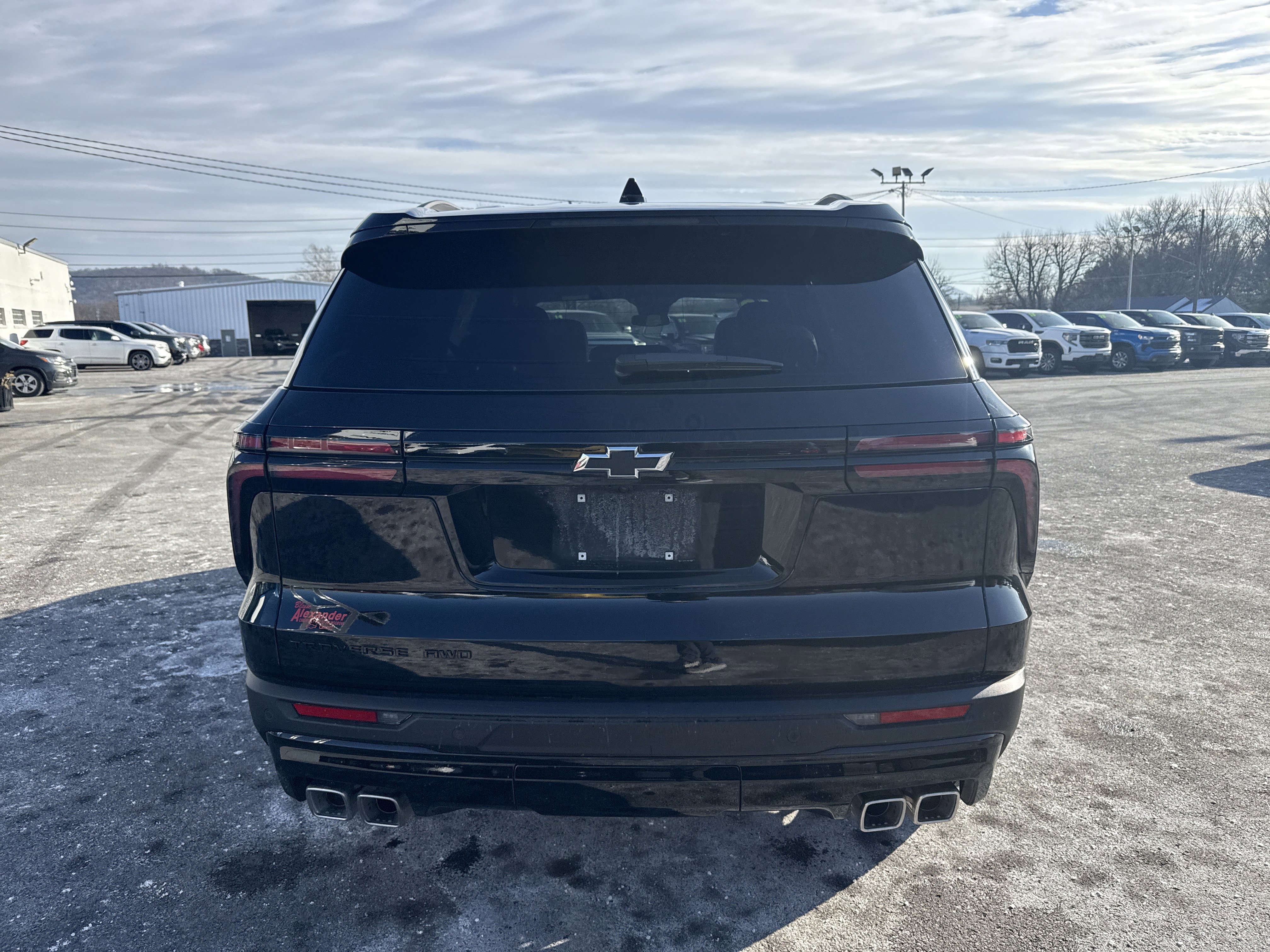 New 2026 Chevrolet Traverse LT w/ Midnight/Sport Edition image 4