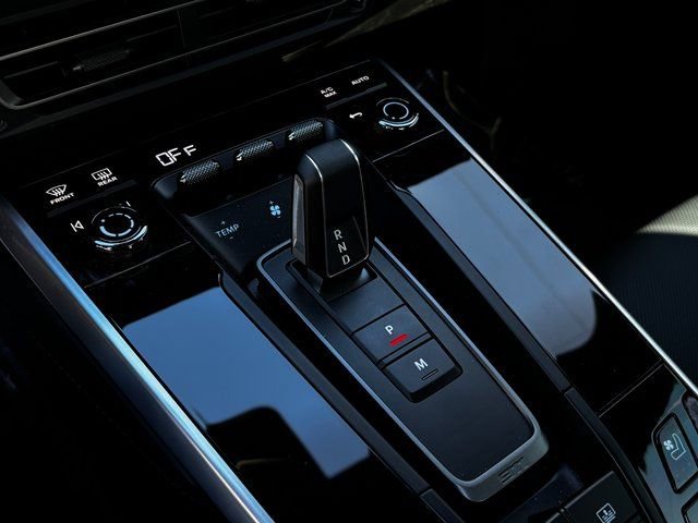 Certified 2025 Porsche 911 Turbo S image 22