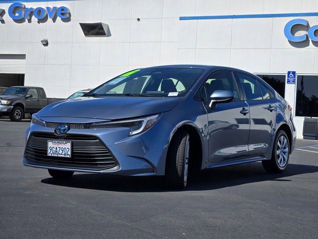 Used 2023 Toyota Corolla LE FWD image 8