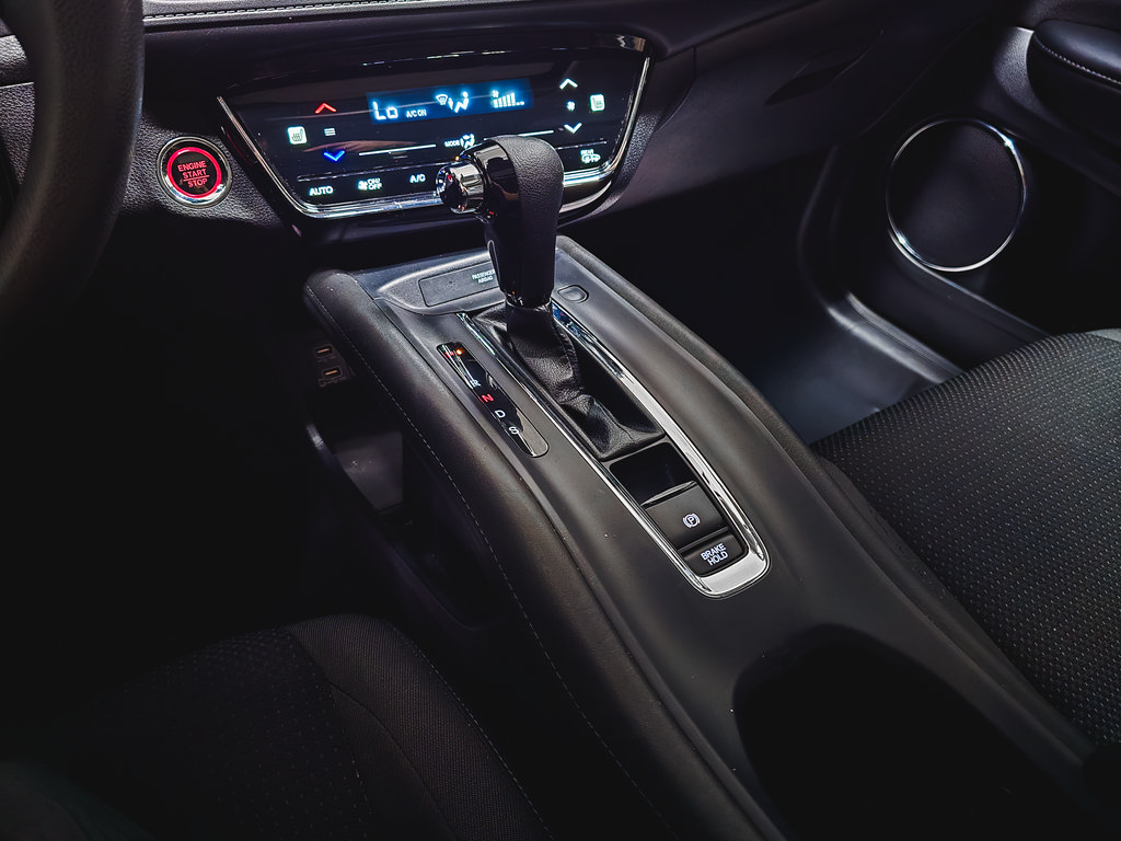 Used 2022 Honda HR-V EX image 28