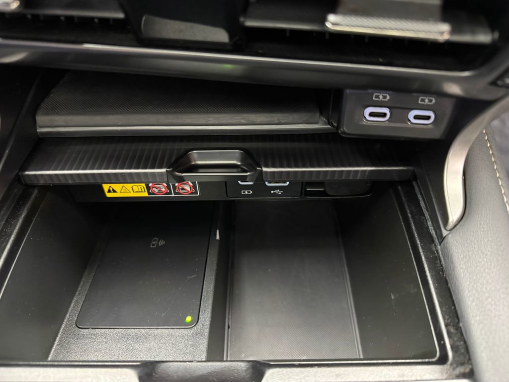 Used 2024 Lexus RX 500h F Sport w/ Convenience Package image 19