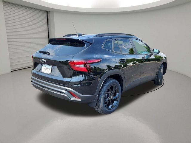 New 2026 Chevrolet Trax LT w/ Driver Confidence Package FWD image 7