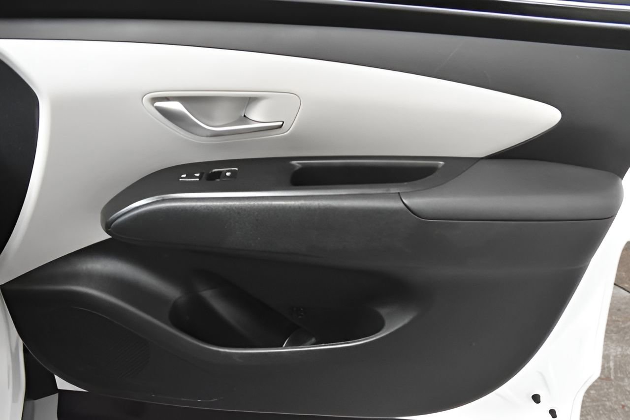 Used 2024 Hyundai Tucson SEL image 15