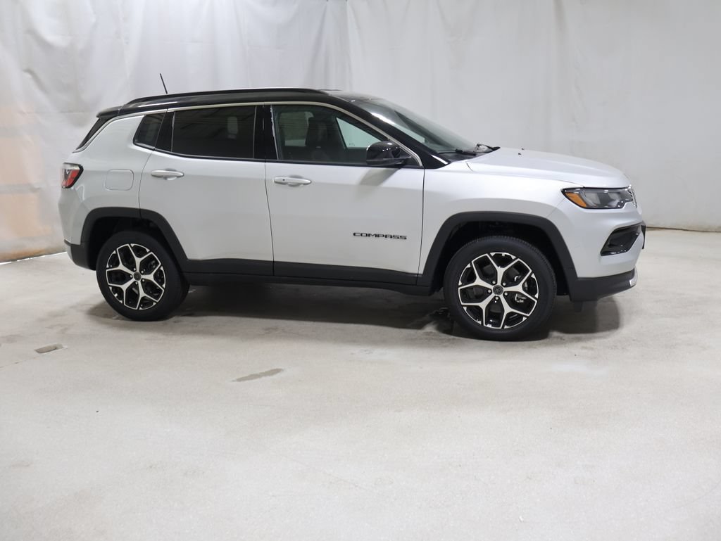 New 2026 Jeep Compass Limited AWD/4WD image 8