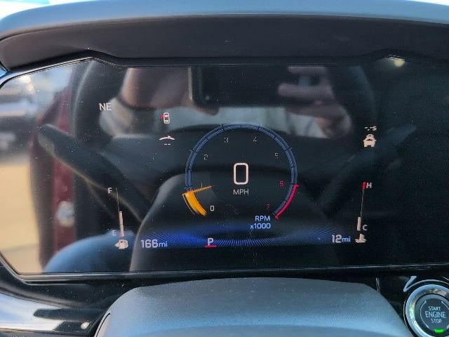 Certified 2026 Chevrolet Trax RS w/ Sunroof Package image 25