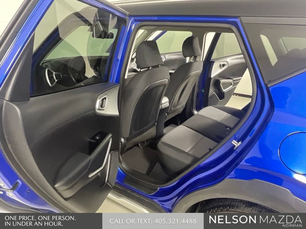 Used 2020 Kia Soul X-Line FWD image 12