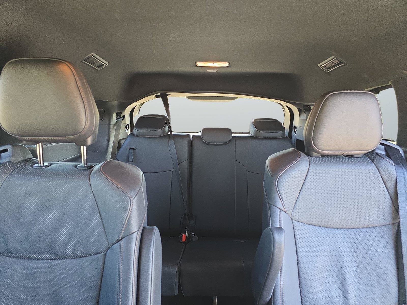 Used 2026 Toyota Sienna Platinum AWD/4WD image 21