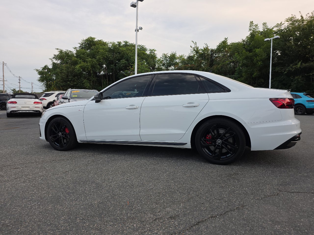 Used 2023 Audi A4 2.0T Premium Plus w/ Premium Plus Package image 8