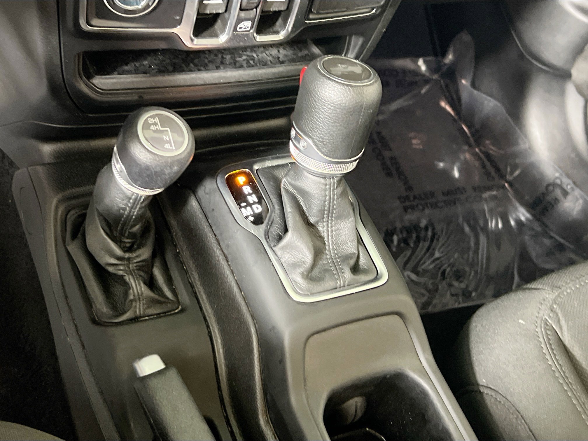 Used 2022 Jeep Wrangler Unlimited Sport image 15