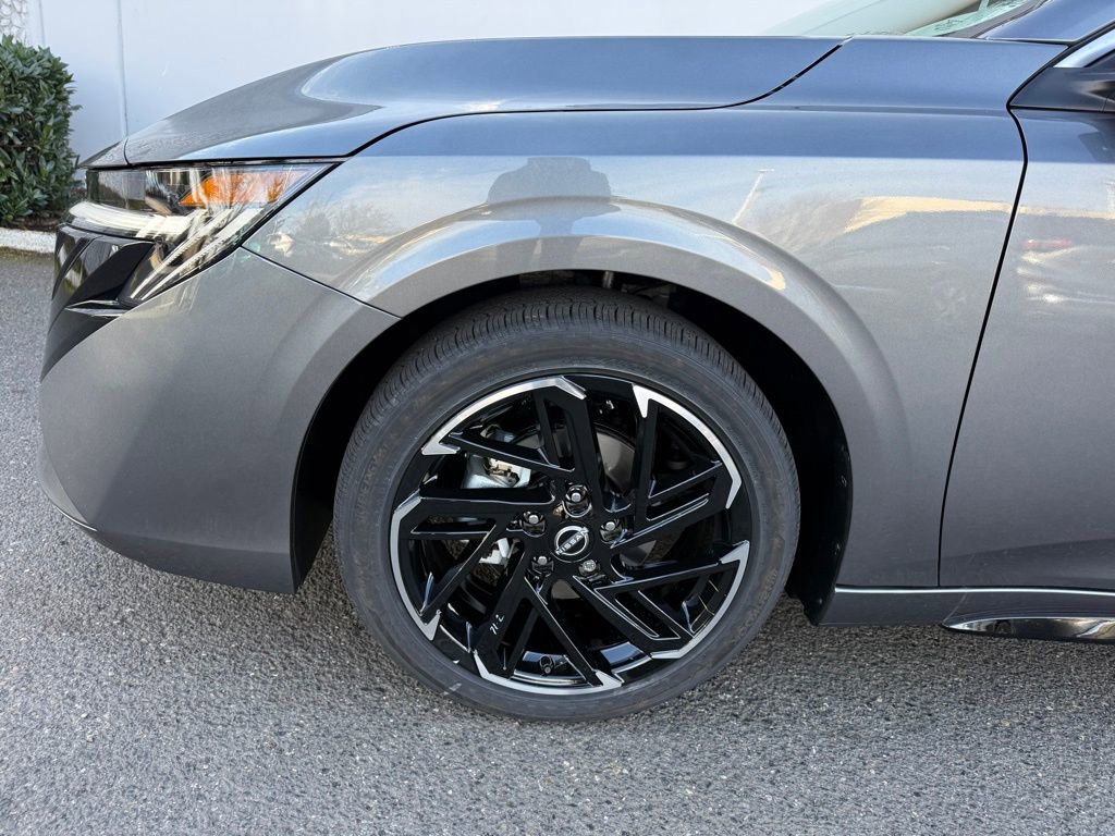 New 2026 Nissan Sentra SR w/ SR Premium Package image 11