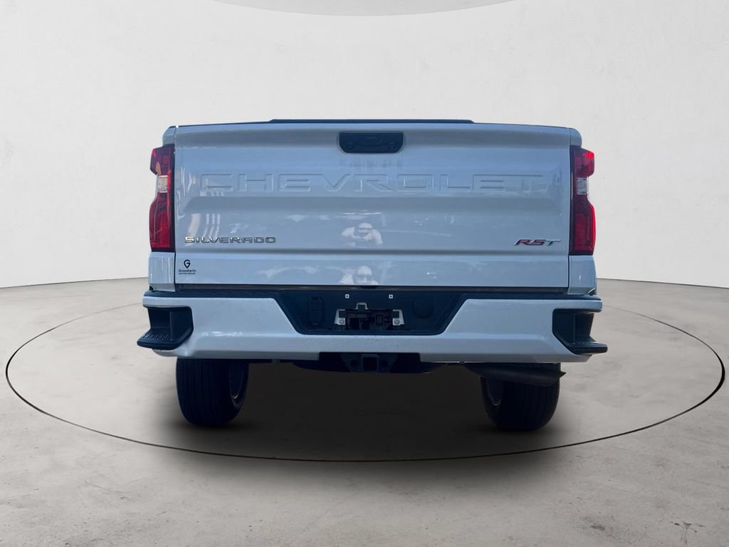 Used 2025 Chevrolet Silverado 1500 RST AWD/4WD image 6