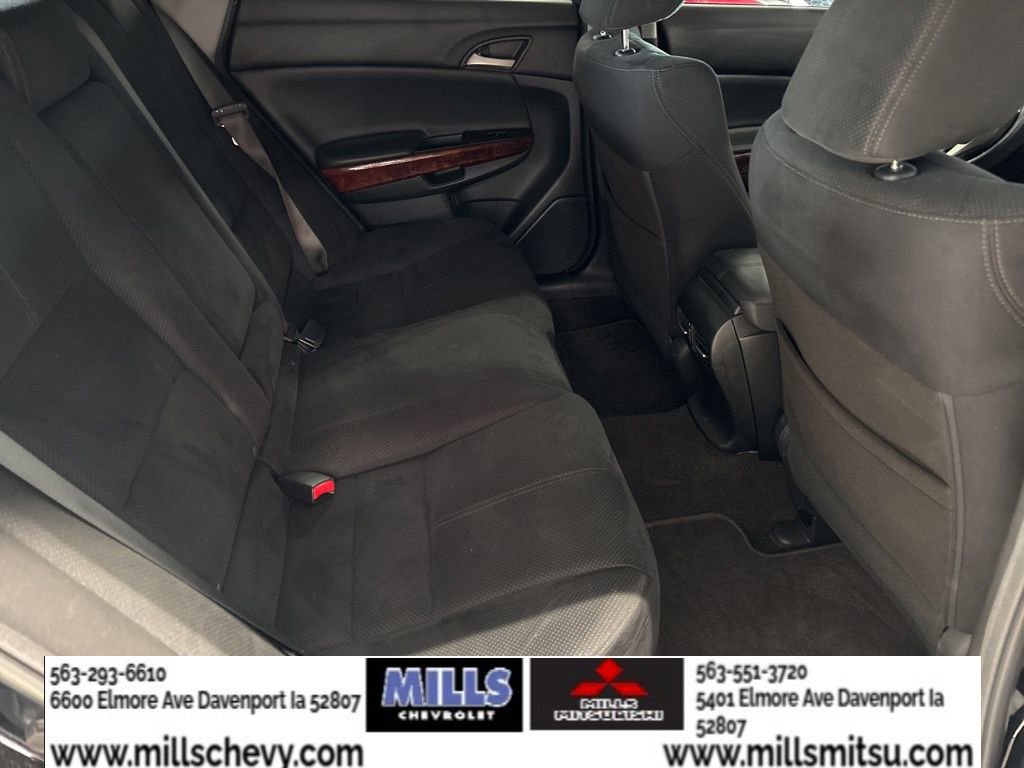 Used 2012 Honda Crosstour EX image 16