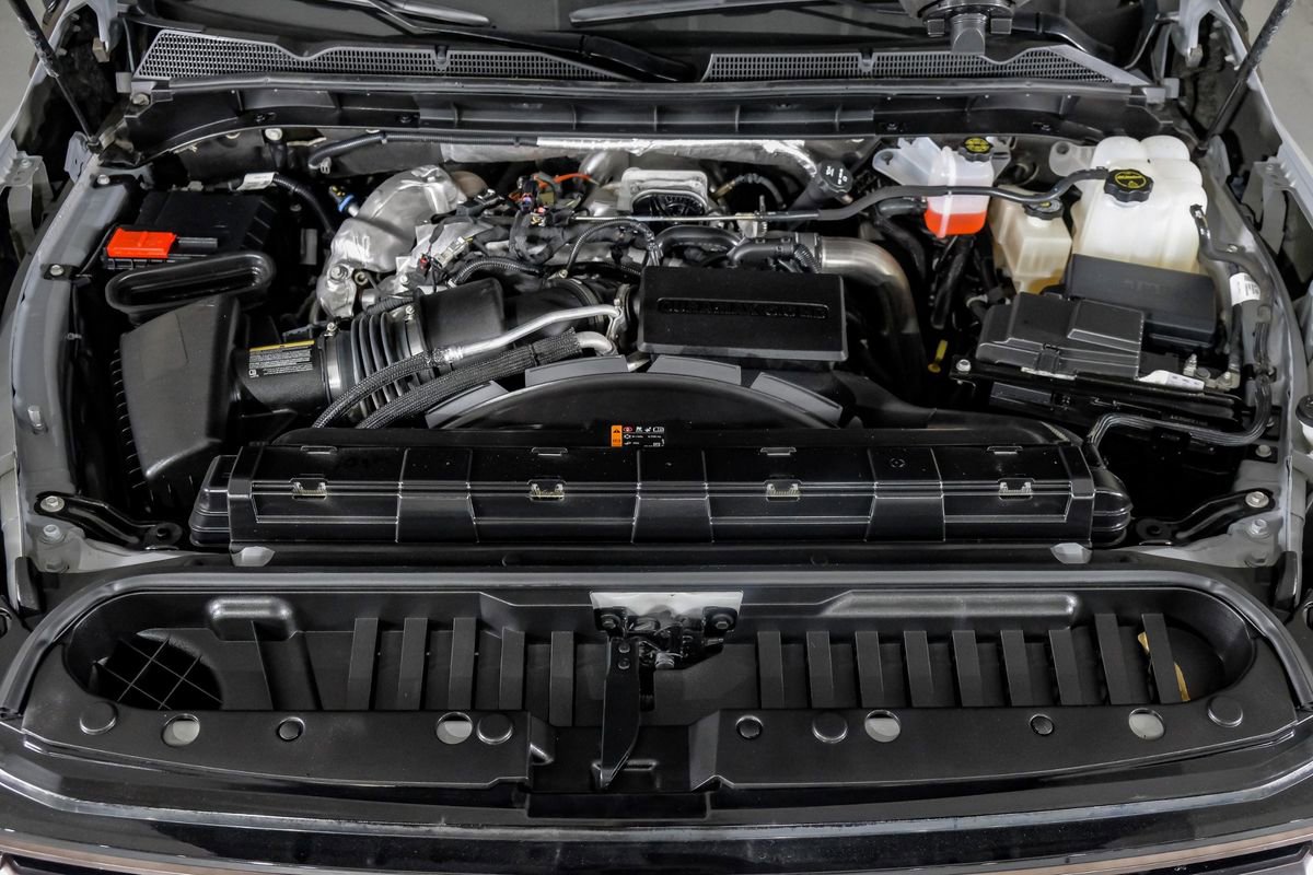 Used 2024 GMC Sierra 2500 AT4X image 51