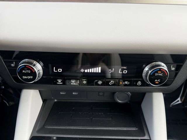 New 2026 Mitsubishi Outlander SE FWD image 21