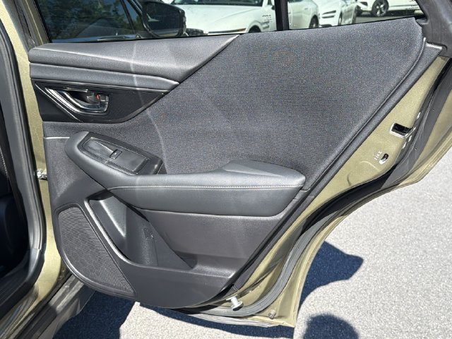Used 2022 Subaru Outback Premium AWD/4WD image 18