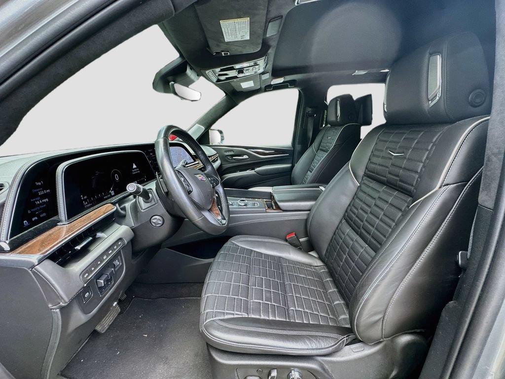 Used 2023 Cadillac Escalade Sport Platinum AWD/4WD image 22