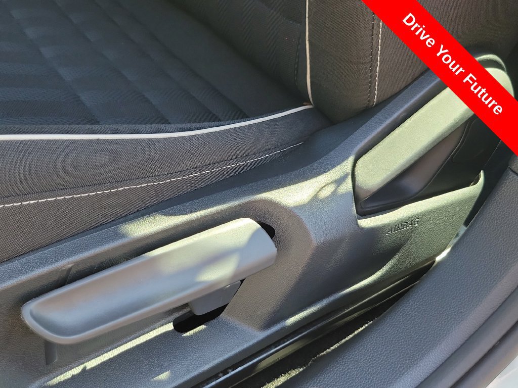 Used 2024 Volkswagen Jetta Sport FWD image 16