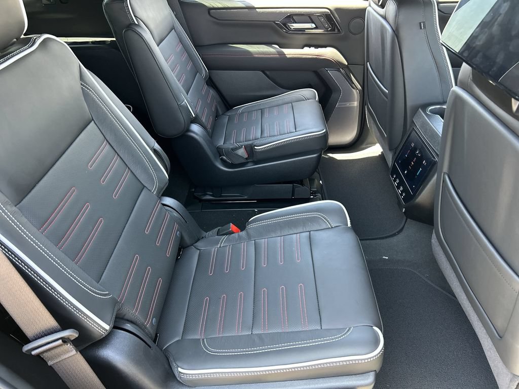 New 2026 GMC Yukon AT4 Ultimate AWD/4WD image 28