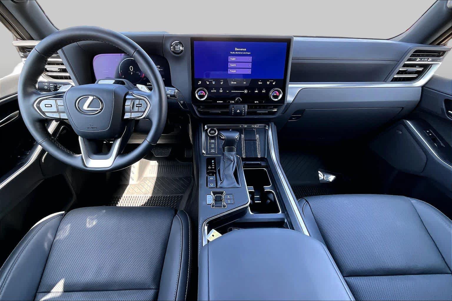 Used 2024 Lexus GX 550 AWD/4WD image 16