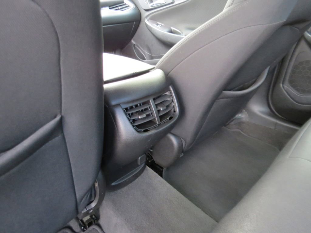 Certified 2021 Chevrolet Malibu LT image 17