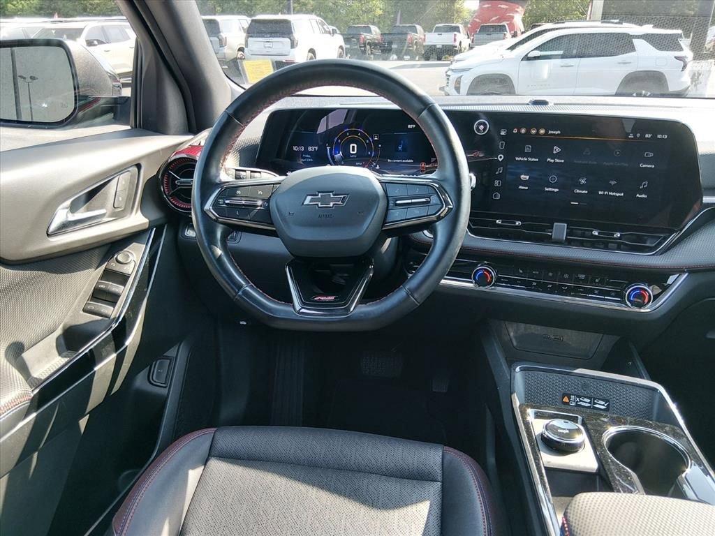 Used 2025 Chevrolet Equinox RS w/ Safety and Technology Package FWD image 13