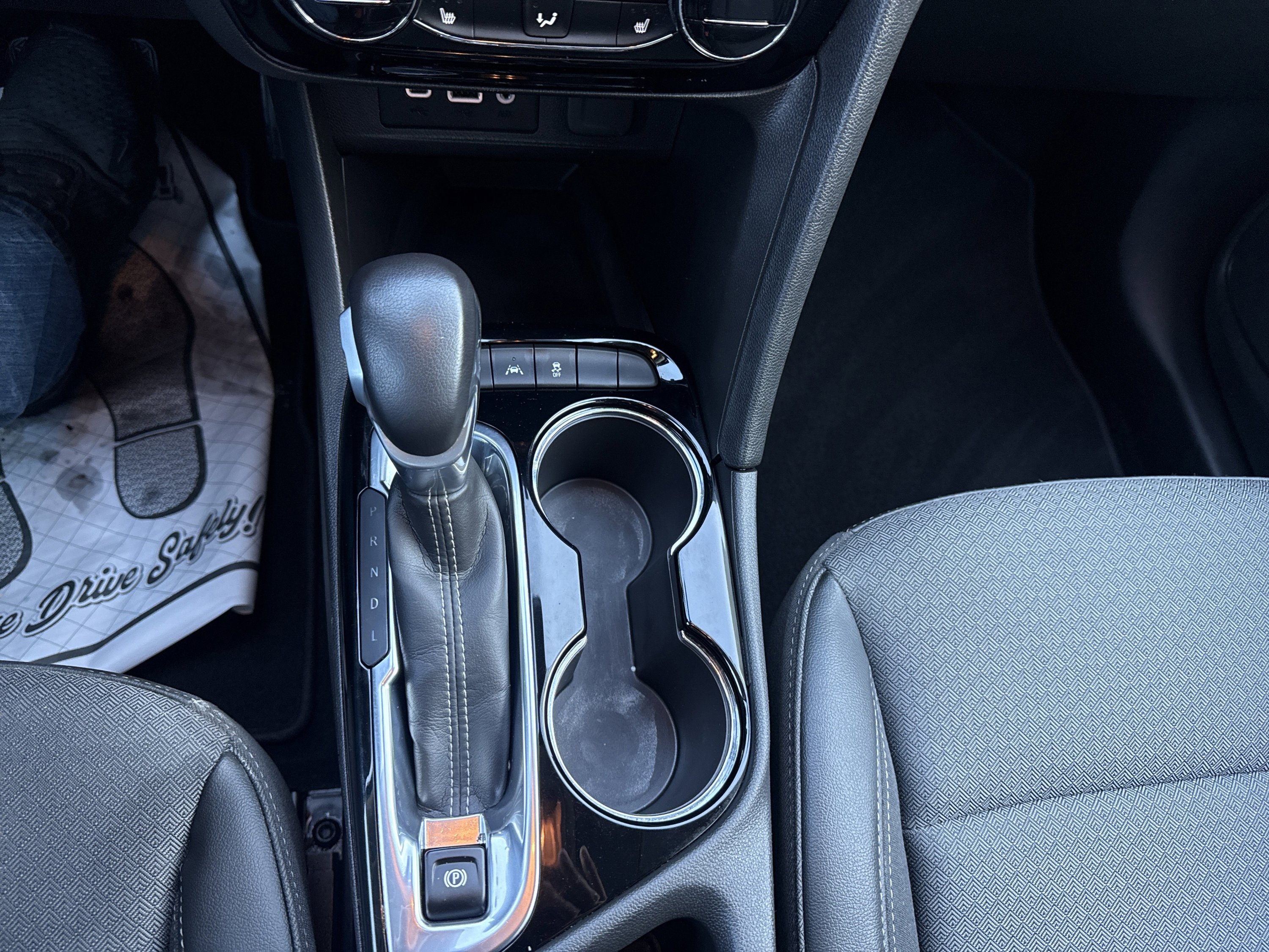 Used 2023 Buick Encore GX Select w/ Sport Touring Package image 20