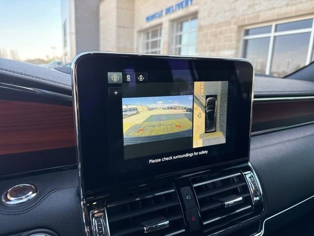Used 2020 Lincoln Navigator L Reserve w/ Luxury Package image 24