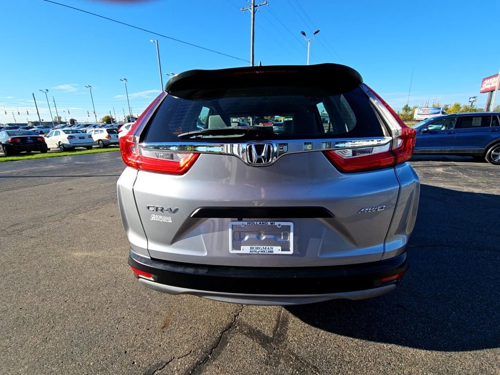 Used 2017 Honda CR-V LX image 3