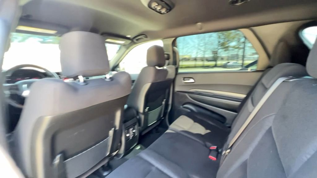 Used 2023 Dodge Durango SXT image 37
