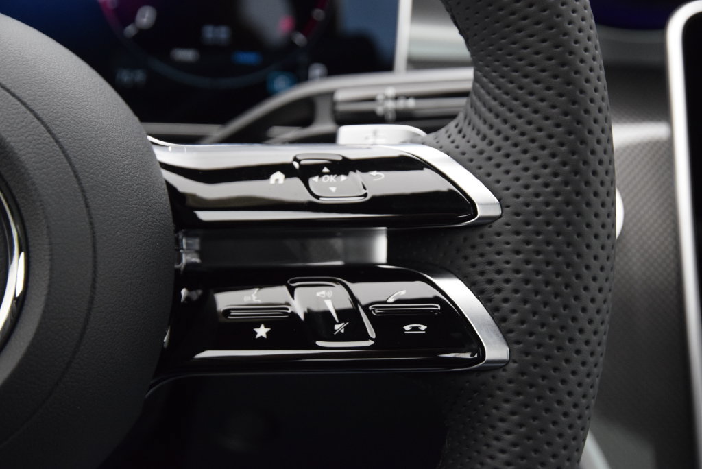New 2027 Mercedes-Benz CLE 300 4MATIC Coupe image 24