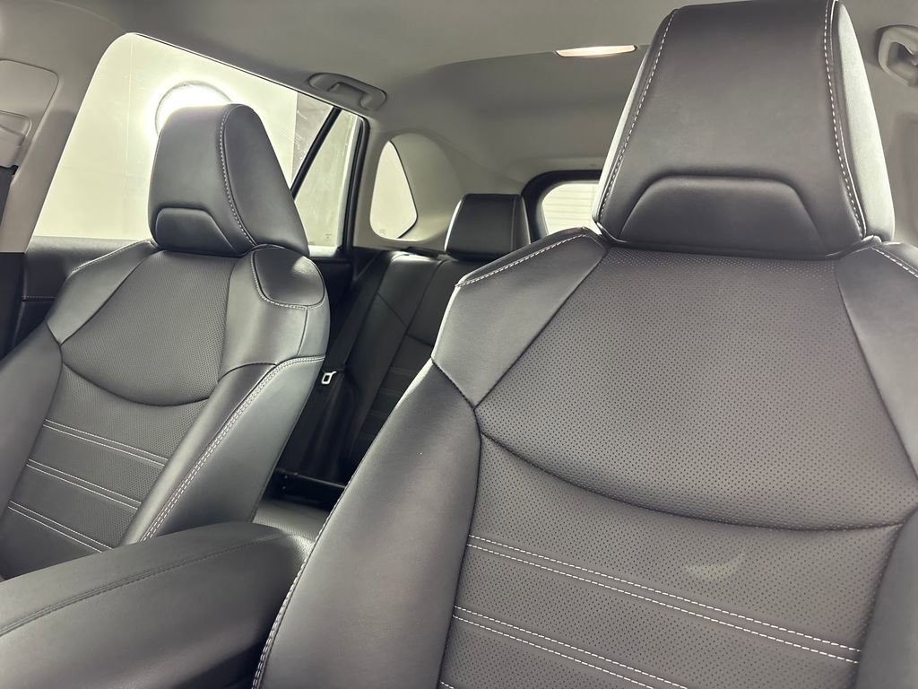 Certified 2025 Toyota RAV4 Limited w/ Advanced Technology Package image 10