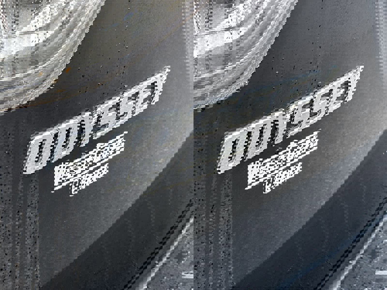 Used 2015 Honda Odyssey Touring Elite image 11