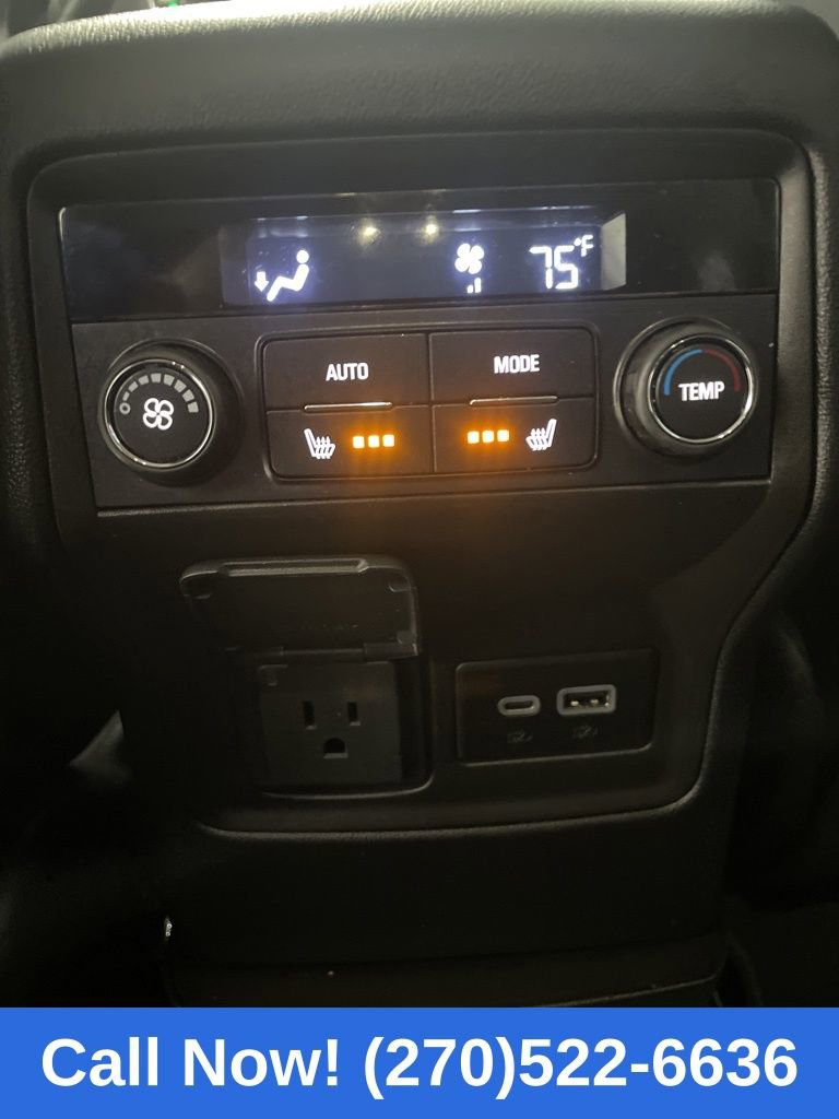 Used 2023 GMC Acadia Denali image 33