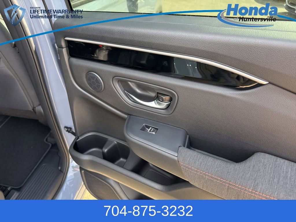 New 2026 Honda Pilot Sport image 19