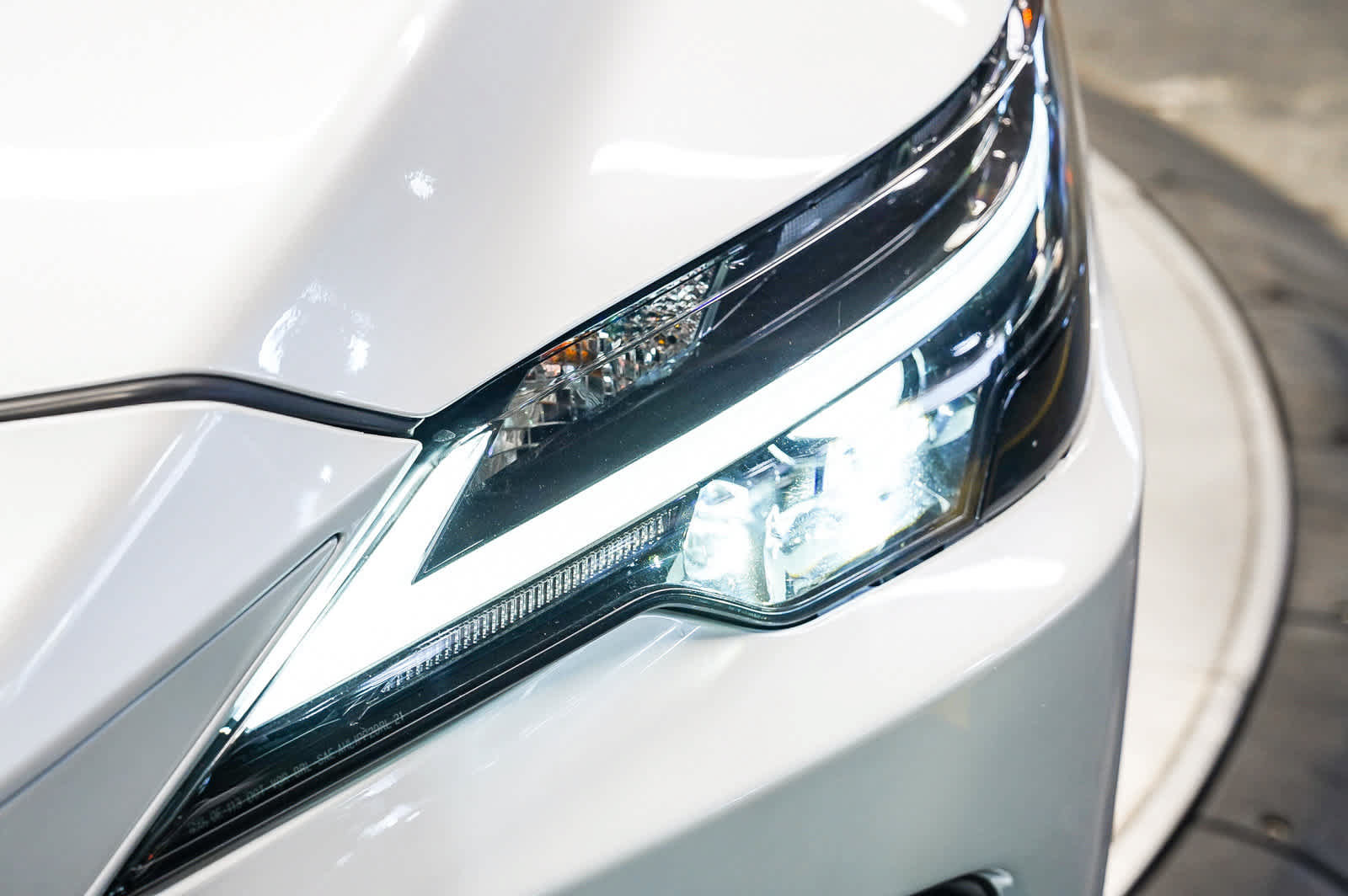 Used 2024 Lexus RX 350 FWD w/ Technology Package image 7
