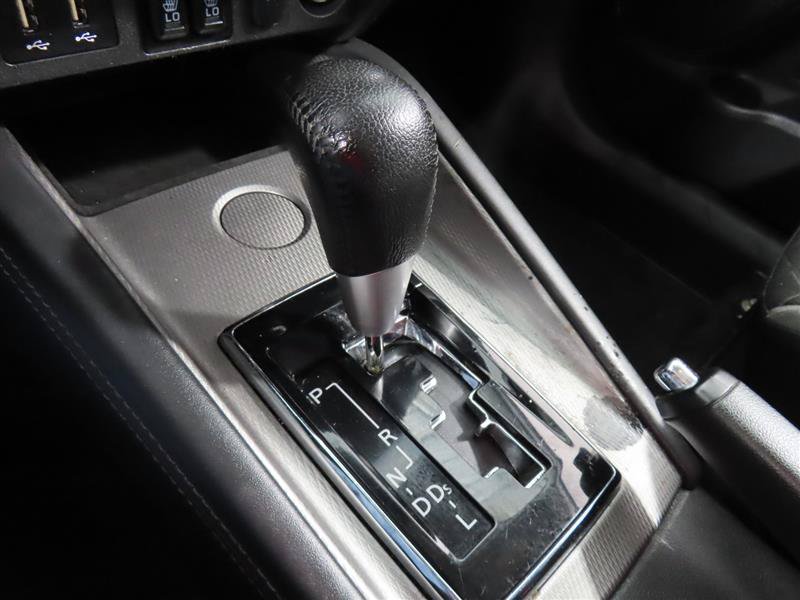 Used 2020 Mitsubishi Outlander Sport SE FWD image 17
