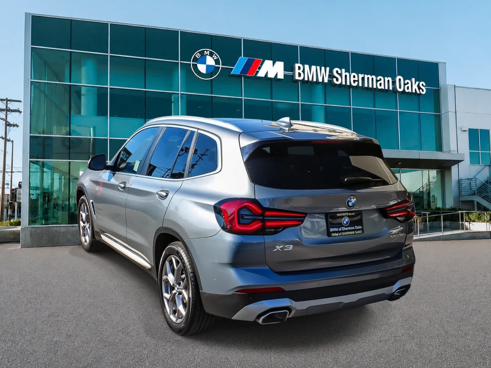 Used 2024 BMW X3 sDrive30i w/ Convenience Package RWD image 6